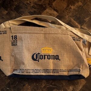 Corona Beige and Navy Large Burlap Belt Bag BNWOT❤️